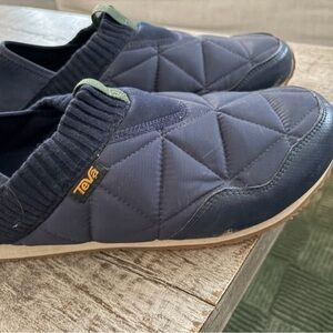Teva Men's Navy Quilted Slip-Ons with Green Trim